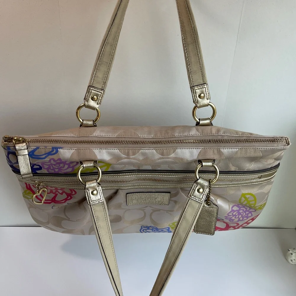 COACH Poppy Daisy Signature Applique Glam Tote